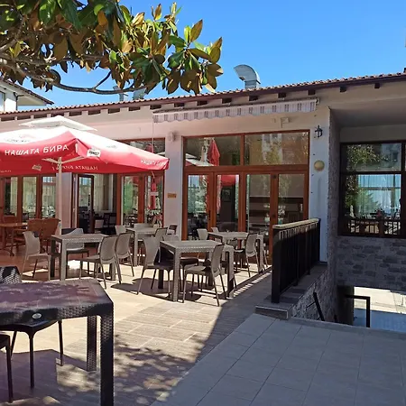 Holiday home Daisy Harmony Hills Rogachevo